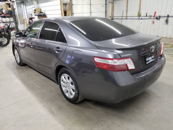 2007 Toyota Camry Hybrid - cars & trucks - by dealer - vehicle... for sale in Norwalk, IA – photo 5