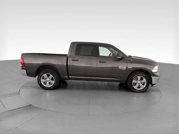 2019 Ram 1500 Classic Crew Cab SLT Pickup 4D 5 1/2 ft pickup Gray -... for sale in Ronkonkoma, NY – photo 13