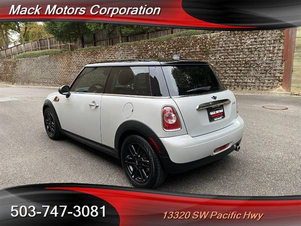 2013 Mini Cooper 1-Owner Only 29k Miles 6-SPEED **Panoramic Roof** -... for sale in Tigard, OR – photo 11