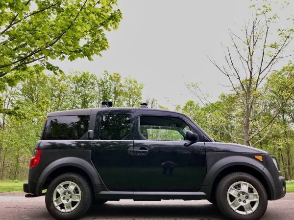 2005 Honda Element LX SUV FWD 1 Owner - - by dealer for sale in Other, NY – photo 2