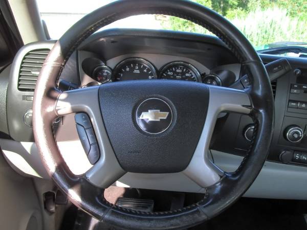 2008 Chevrolet Silverado 2500HD 4WD Ext Cab 157.5 LT w/1LT for sale in Ontario, NY – photo 20