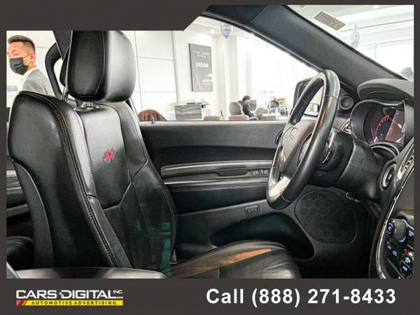 2015 Dodge Durango AWD 4dr R/T SUV - - by dealer for sale in Franklin Square, NY – photo 19