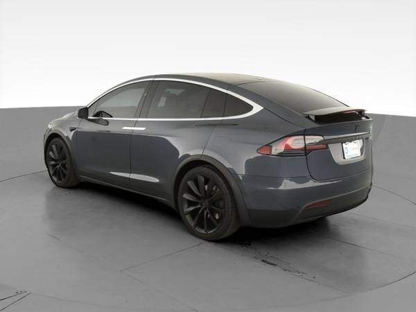 2017 Tesla Model X 100D Sport Utility 4D suv Gray - FINANCE ONLINE -... for sale in Manhattan Beach, CA – photo 7