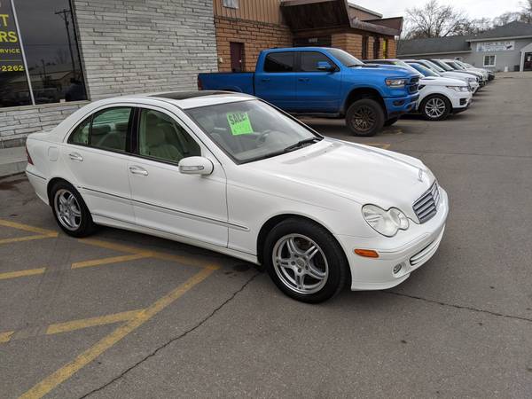 2005 Mercedes C240 - - by dealer - vehicle automotive for sale in Evansdale, IA – photo 4