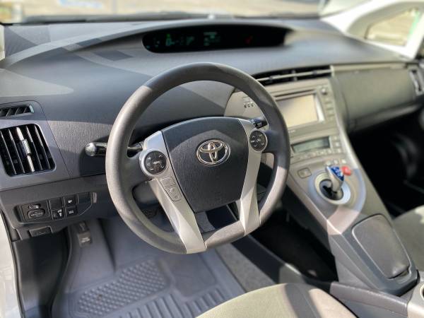 2014 Toyota Prius Plug-In W/ Navigation *Clean Title!* - cars &... for sale in Irvine, CA – photo 18