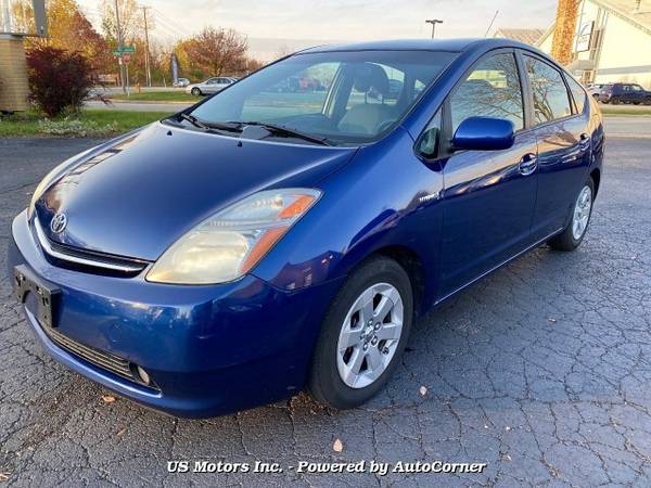 2009 Toyota Prius 4-Door Liftback CVT - cars & trucks - by dealer -... for sale in Addison, IL – photo 2