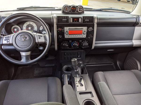 2014 Toyota FJ Cruiser 4x4 4WD Four Wheel Drive SKU: EK180701 - cars for sale in Arlington, TX – photo 16