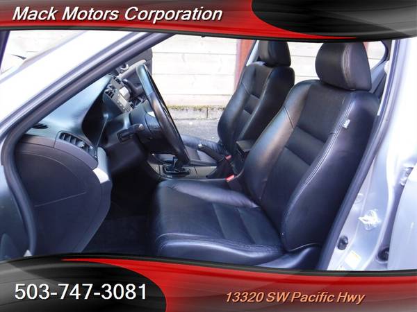 2005 Acura TSX **Rare** 6-SPEED Manual Leather Moon Roof 27MPG for sale in Tigard, OR – photo 11