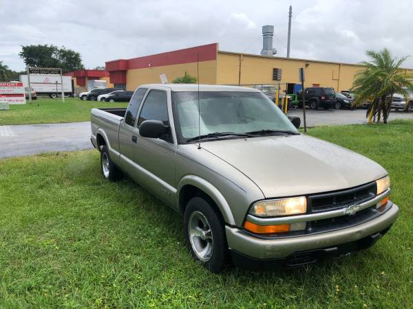 2001 Chevrolet S-10 Excellent Condition - - by dealer for sale in Miami, FL – photo 3