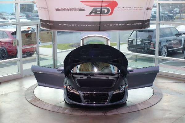 2011 Audi R8 5.2 Coupe quattro Auto R tronic Financing Available.... for sale in CHANTILLY, District Of Columbia – photo 11