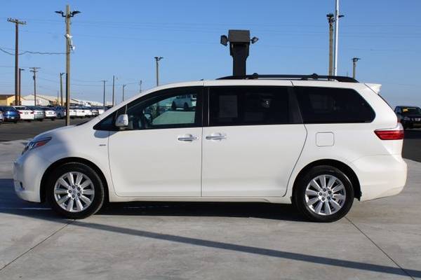 2017 Toyota Sienna Limited Minivan 4D - - by dealer for sale in Other, ID – photo 4