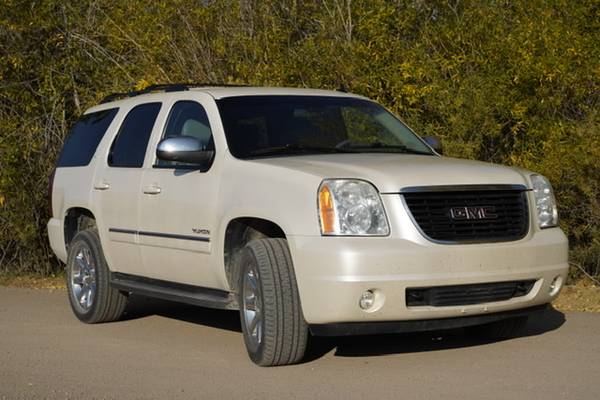 2012 GMC Yukon SLT, 113k miles - cars & trucks - by owner - vehicle... for sale in Eagle, CO – photo 4
