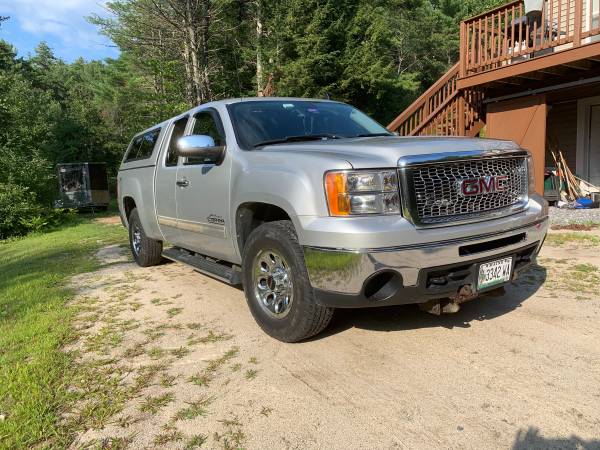 2011 GMC 1500 4x4 84k miles, plow and cap for sale in Casco, ME – photo 4