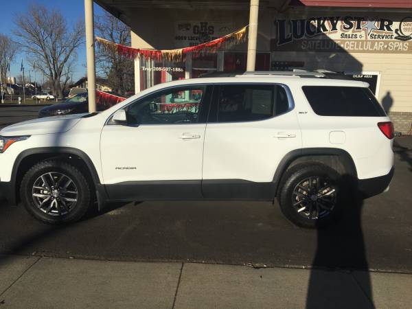 2017 GMC ACADIA SLT-1 AWD - - by dealer - vehicle for sale in Grangeville, ID – photo 3