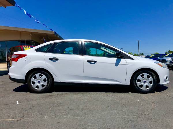 ** 2014 FORD FOCUS ** LOW MILES for sale in Anderson, CA – photo 2