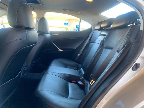 2007 LEXUS IS 250 / CLEAN CARFAX / FULLY LOADED / COMMUTER FRIENDLY / for sale in San Mateo, CA – photo 18