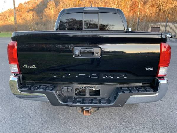 2017 TOYOTA TACOMA SR5* 4X4 * 1 OWNER * Towing Pkg * Brand New Tires... for sale in Sevierville, TN – photo 7