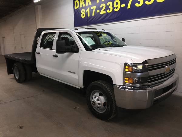 2015 Chevrolet 3500 HD DRW 6.6L Diesel Crew Cab Flatbed - cars &... for sale in Arlington, TX – photo 3