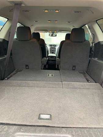 2012 Chevrolet Traverse AWD LT - cars & trucks - by owner - vehicle... for sale in Cornell, WI – photo 10