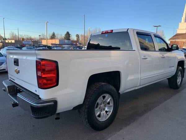 2015 Chevrolet Silverado 1500 4WD Crew Cab 143.5" LT w/1LT - cars &... for sale in Englewood, CO – photo 3
