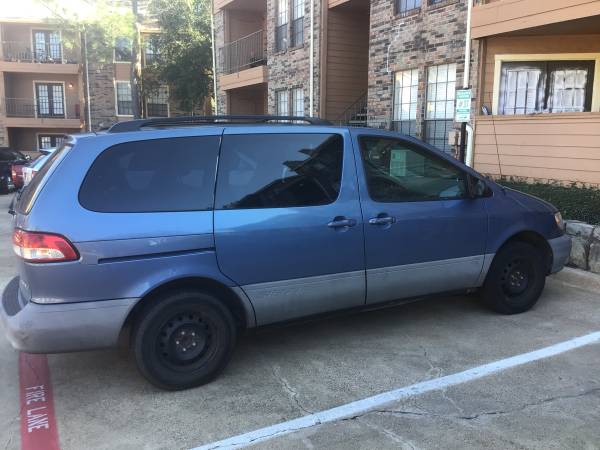 2003 Toyota Sienna - cars & trucks - by owner - vehicle automotive... for sale in Denton, TX – photo 2