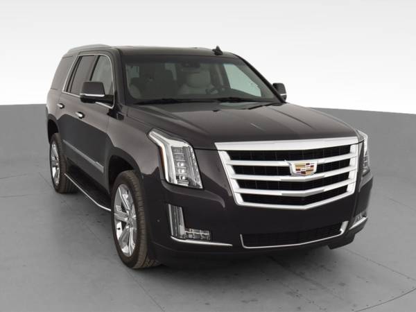 2017 Caddy Cadillac Escalade Luxury Sport Utility 4D suv Gray - -... for sale in Naples, FL – photo 16