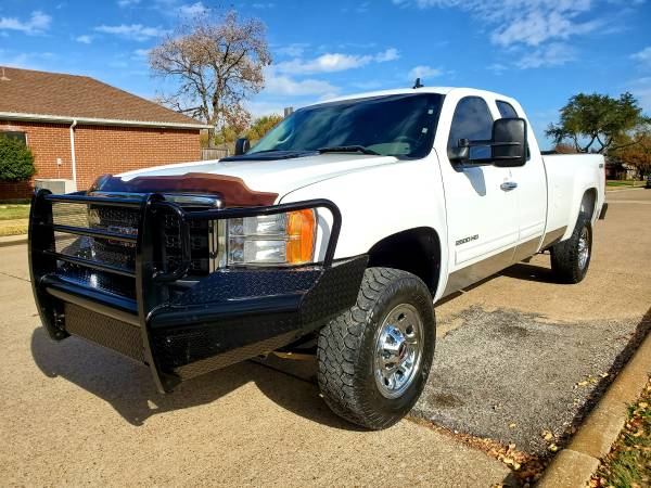 2011 gmc sierra 2500hd 4x4 - cars & trucks - by owner - vehicle... for sale in Mesquite, TX – photo 3