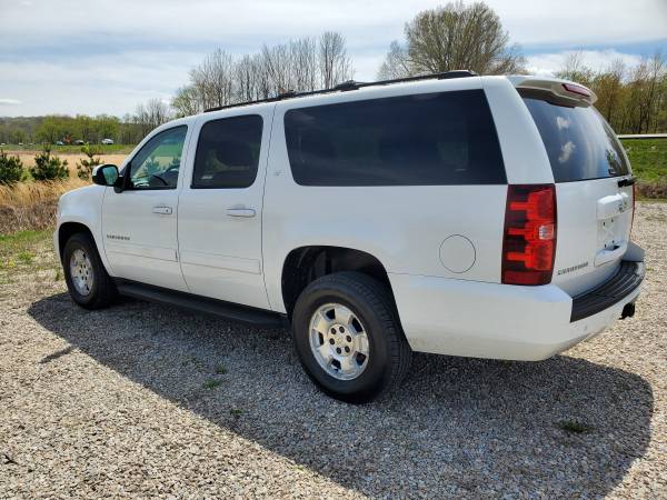 2011 Chevy Suburban 1500 LT for sale in Nashville, IN – photo 2
