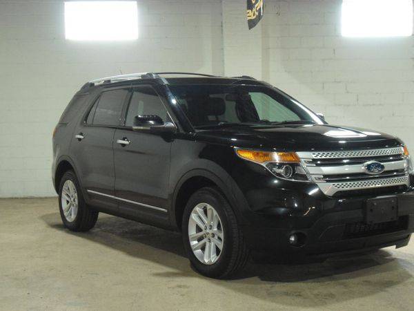 2011 FORD EXPLORER XLT - FINANCING AVAILABLE-Indoor Showroom! for sale in PARMA, OH – photo 3