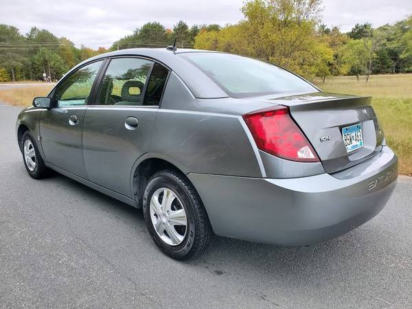2006 Saturn ION SUNROOF, VERY CLEAN, COLD A/C, NEWER TIRES!! for sale in Minneapolis, MN – photo 3