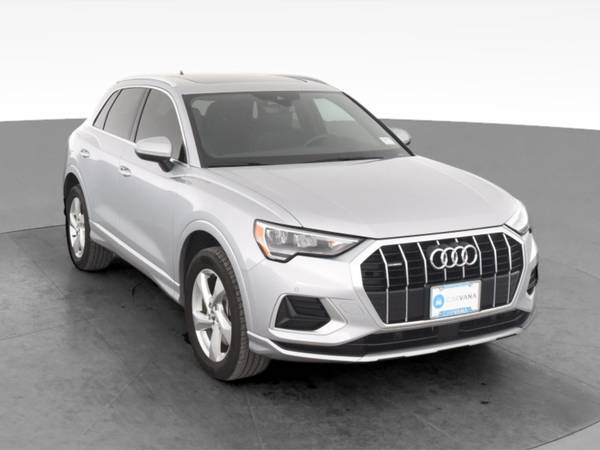 2019 Audi Q3 Premium Sport Utility 4D suv Silver - FINANCE ONLINE -... for sale in Bronx, NY – photo 16