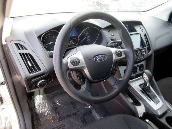 2013 Ford Focus 4dr Sdn SE - - by dealer - vehicle for sale in Castle Rock, CO – photo 11
