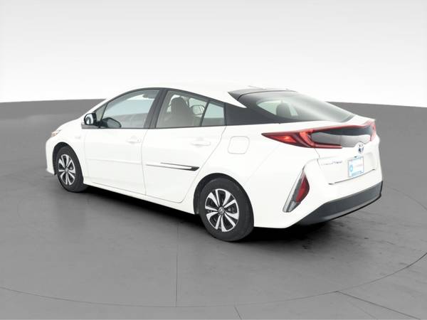 2018 Toyota Prius Prime Plus Hatchback 4D hatchback White - FINANCE... for sale in Oakland, CA – photo 7