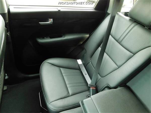 2014 Kia Sorento EX AWD 3rd seat, Nav for sale in Cedar Rapids, IA – photo 9