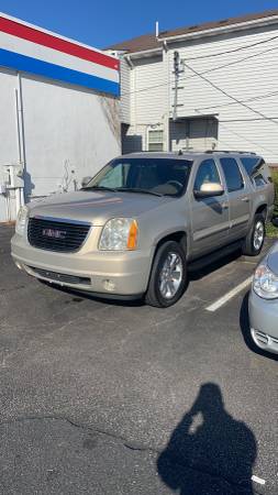 07 Yukon XL - Drives Great, Fully Detailed - cars & trucks - by... for sale in Laurel, District Of Columbia – photo 3