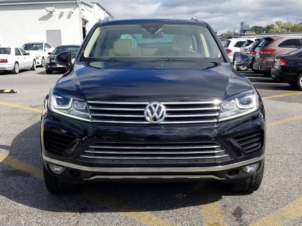 2016 Volkswagen Touareg Lux AWD All Wheel Drive SKU:GD010022 for sale in Cockeysville, MD – photo 2