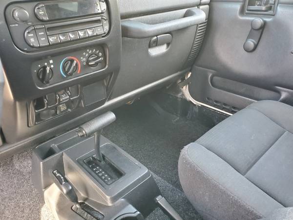 2006 Jeep Wrangler Unlimited for sale in Jeffersonville, IN – photo 9