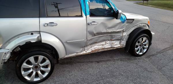 2011 Dodge Nitro SXT 4x2 4dr SUV Wrecked - - by for sale in Greer, SC – photo 5