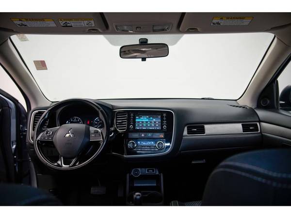 2016 Mitsubishi Outlander hatchback Mercury Gray Metallic - cars &... for sale in Terre Haute, IN – photo 21