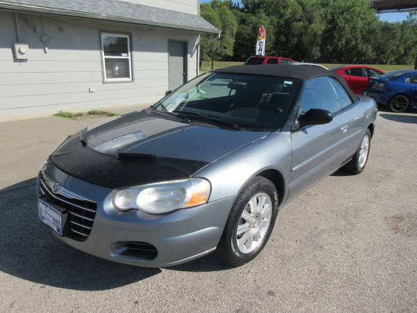 2006 Chrysler Sebring GTC Convertible - Auto/Wheels/Low Mileage -... for sale in Des Moines, IA – photo 18