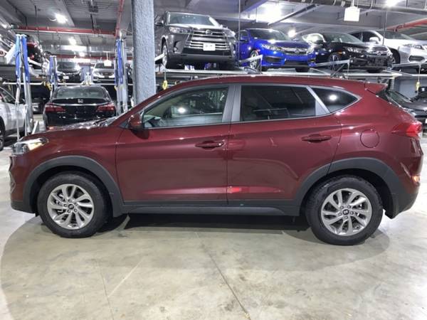 2018 Hyundai Tucson SE - cars & trucks - by dealer - vehicle... for sale in Brooklyn, NY – photo 3