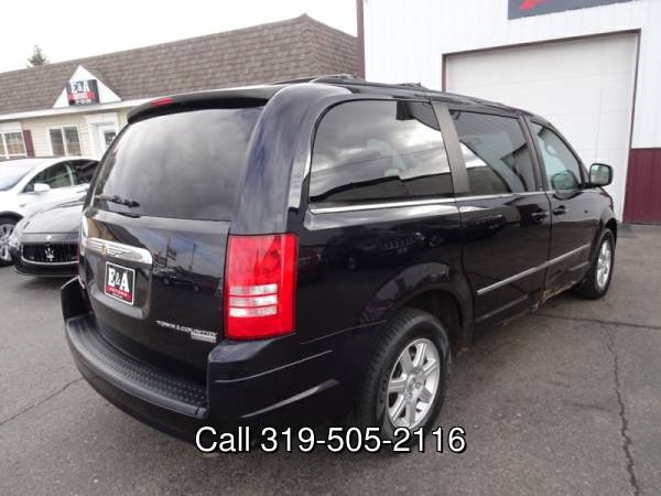 2010 Chrysler Town & Country Touring - cars & trucks - by dealer -... for sale in Waterloo, IA – photo 6