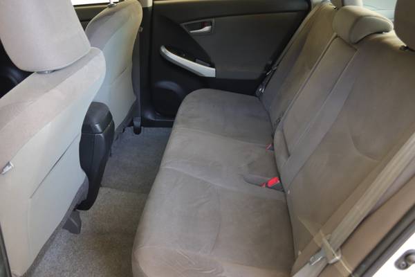 2014 Toyota Prius Four 5D Hatchback hatchback White for sale in Colma, CA – photo 9
