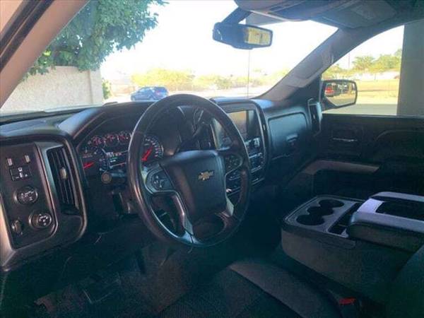 2018 CHEVROLET SILVERADO 1500 CUSTOM Z71 4X4 - cars & trucks - by... for sale in Phoenix, AZ – photo 4