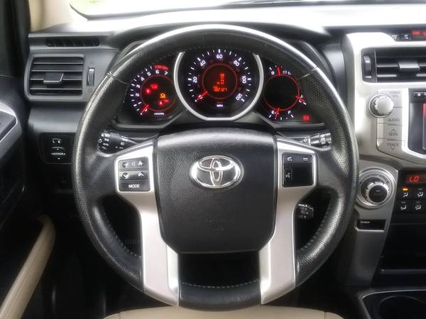 2013 Toyota 4Runner Limited, 4x4, V6, camera, sunroof, 182k for sale in Merriam, MO – photo 20