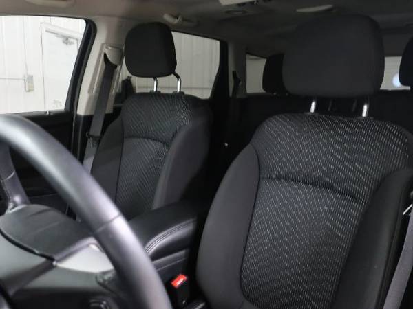 2017 Dodge Journey Crossroad FWD Clean One Owner Only 33,000 Miles for sale in Caledonia, MI – photo 6