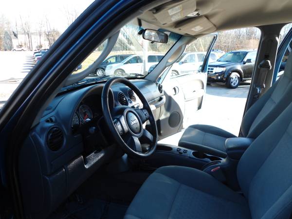 Jeep Liberty 4X4 Trail Rated New Tires reliable SUV **1 Year... for sale in hampstead, RI – photo 16