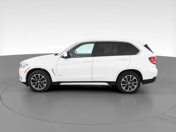 2017 BMW X5 xDrive35i Sport Utility 4D suv White - FINANCE ONLINE -... for sale in Arlington, District Of Columbia – photo 5