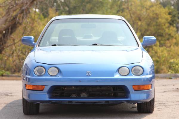2000 Acura Integra LS sedan 5 speed rare voltage blue only 99k miles... for sale in Des Moines, IA – photo 5