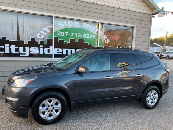 2014 CHEVROLET TRAVERSE LS 3.6L AWD! 117K! - cars & trucks - by... for sale in Auburn, ME – photo 2